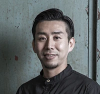 代表取締役　田中 哲平