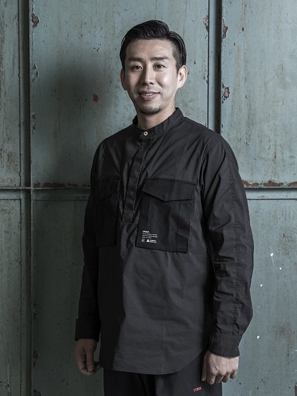 代表取締役　田中 哲平